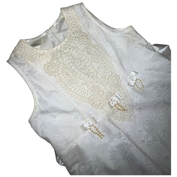 Bonnie Jean Size 10 White Lace Flower Girl Dress - Made in the USA - Picture 2 of 5